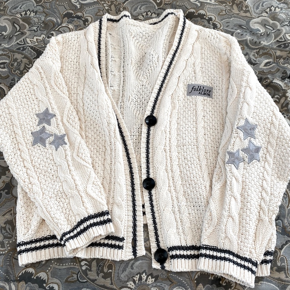 Taylor swift folklore cardigan